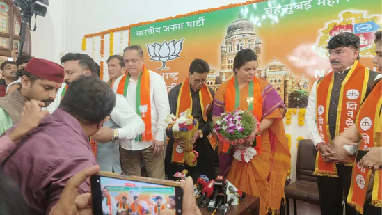 BJP's Ritu Tawde named Mahayuti candidate for Mumbai mayor; Shinde Sena's Sanjay Shankar Ghadi for deputy mayor